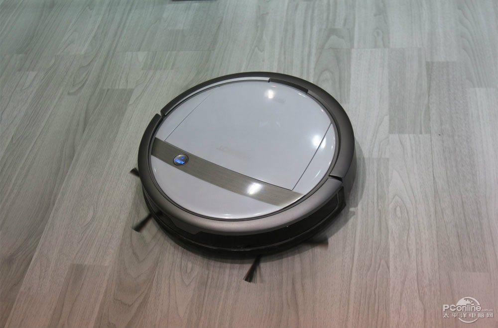 更薄更智能 科沃斯地寶7系掃地機AWE首秀，革新家居清潔體驗